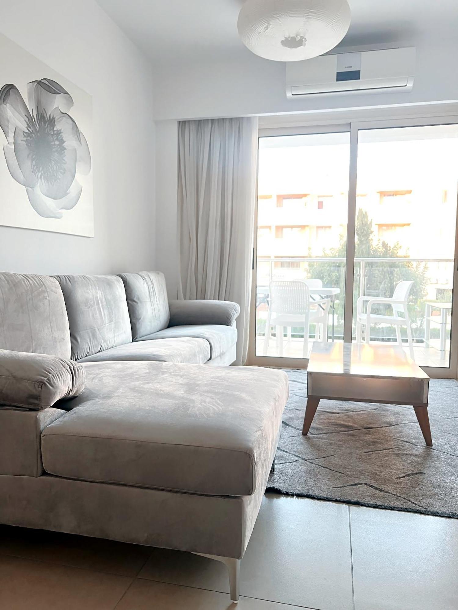 Ferienwohnung Elysia Park Ameliya 202 Paphos Exterior foto